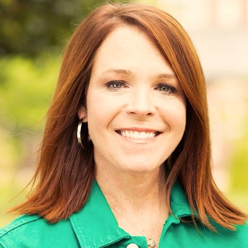 Meet your Posher, Monica